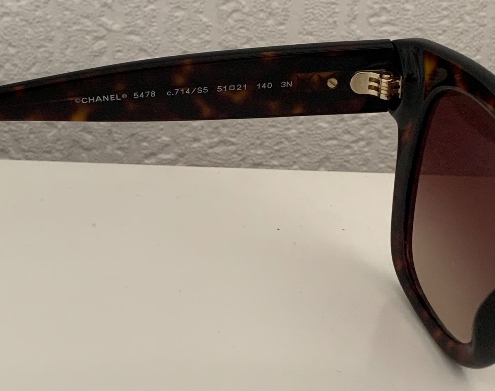 Chanel Brillen & Gläser: Lunettes de soleil Chanel neuve – Neu (gemäss Beschreibung) aus Gland von TallyEva 5