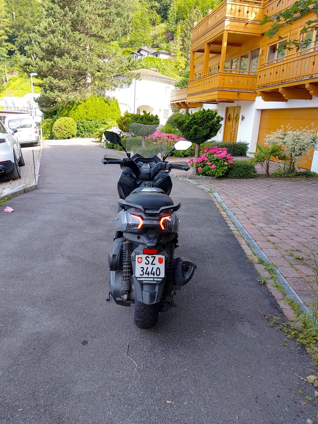 Sym Scooters: Roller Sym Maxsym 400 hellgrau – Gebraucht aus Gersau von spa_nj82 2