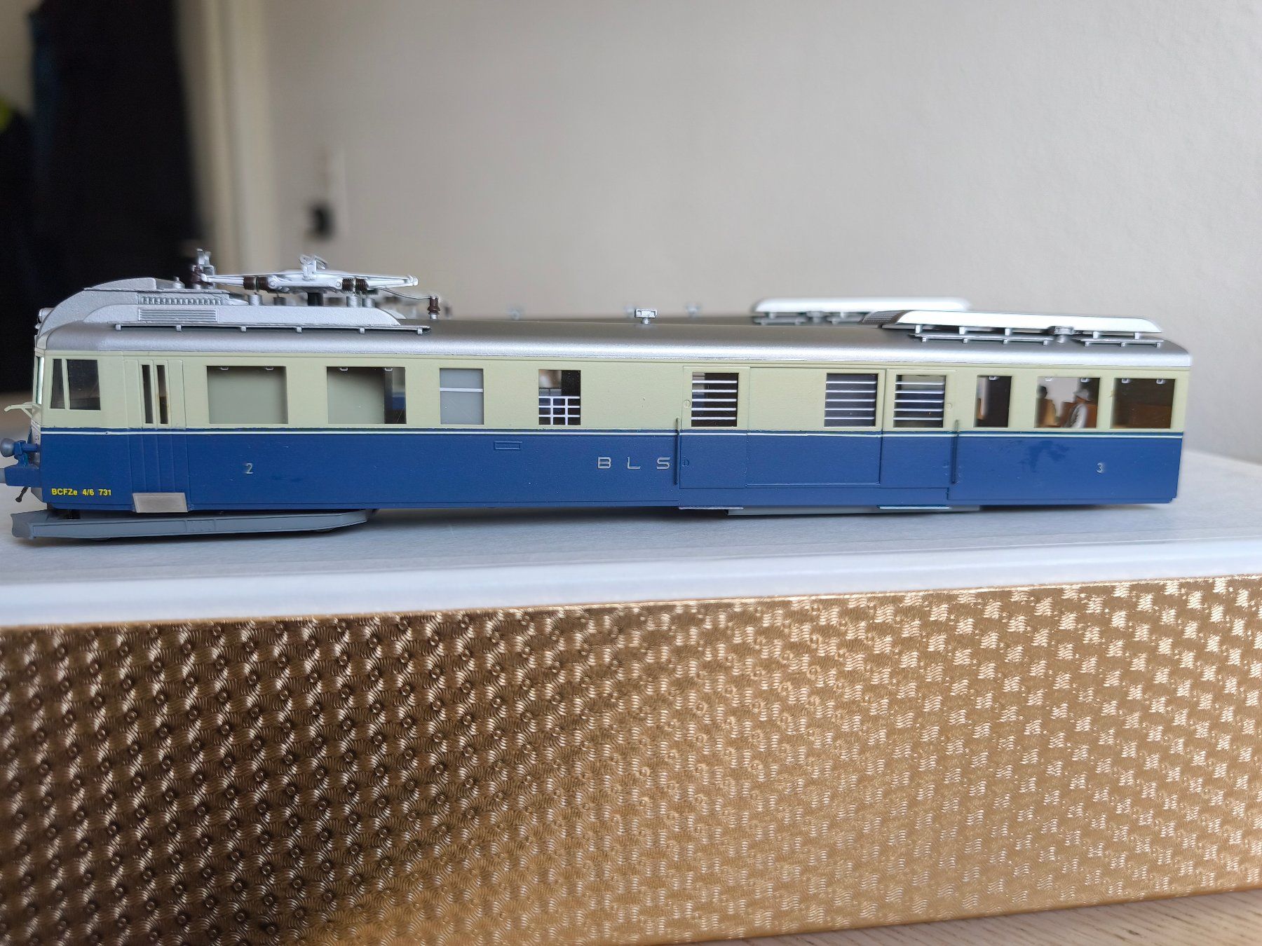 Metropolitan Modelleisenbahnen: METROPOLITAN SA BLS BCFZe No.731 N.o. 69 – Neu (gemäss Beschreibung) aus Rheinfelden von Goggo5 3