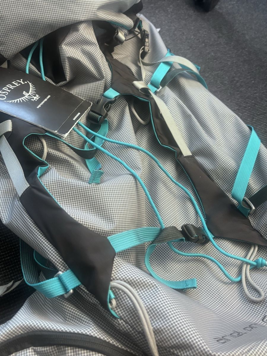 Osprey Rucksäcke: Osprey Ariel Pro 65 Wanderrucksack - NEU – Neu und originalverpackt aus Zürich von engebrunau 1