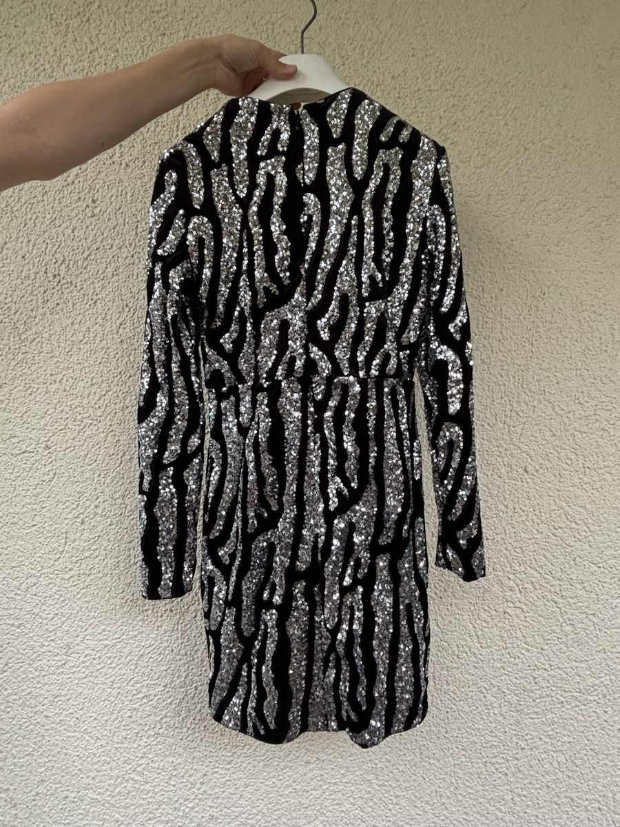 Kleider: Paillettenkleid – Gebraucht aus Zürich von lin_6fnd 1
