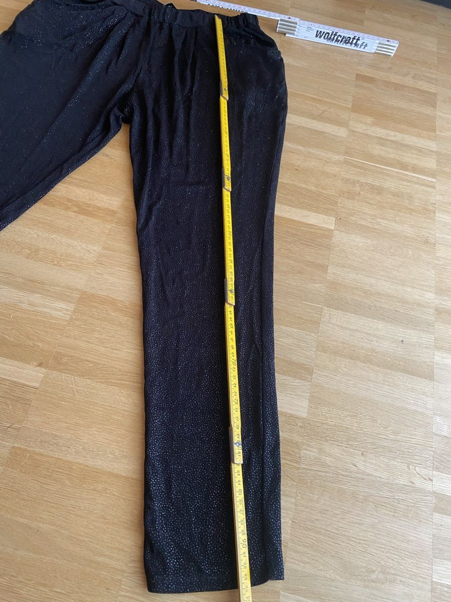 Hosen: Max&Co schwarze Hose  mit Glitzer Steine Grösse L – Gebraucht aus St Gallen von Berta343 9