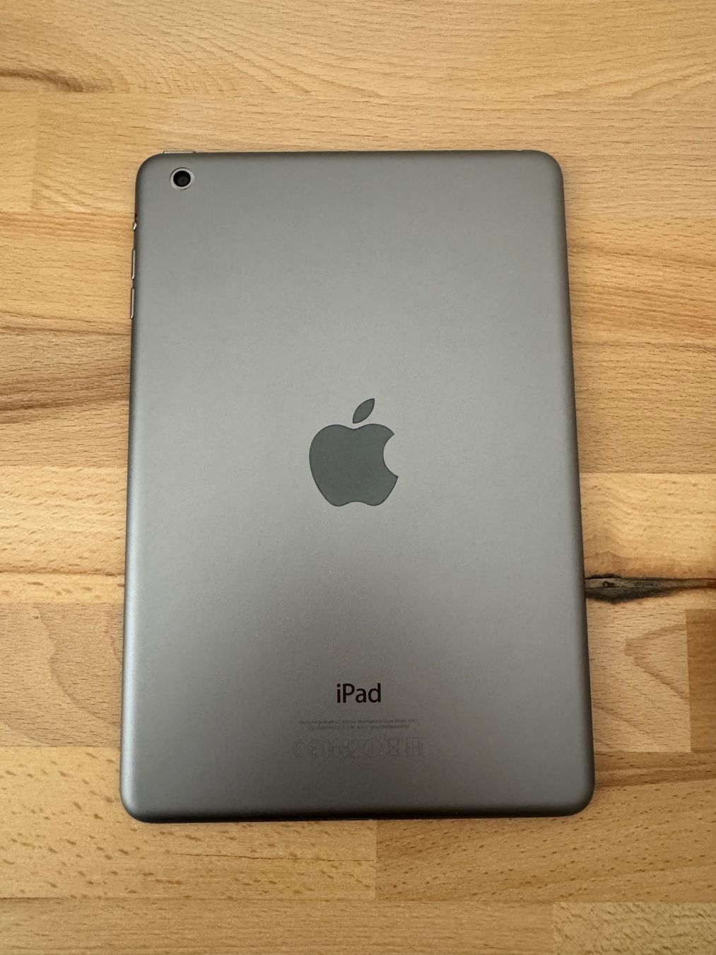 Apple Tablet PC: iPad Mini 16Go Wifi - A1432 – Usato da Genève venduto da Hollow 2