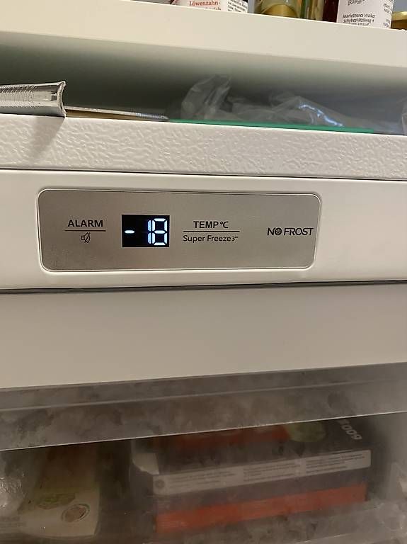 Congelatori: Tiefkühlschrank  – Usato da Schattdorf venduto da cor_fh5l 2