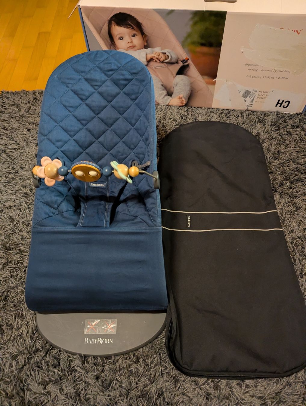 Babybjörn Sdraiette & Sdraiette a dondolo: BabyBjörn Wippe midnight blue – Usato da Oberweningen venduto da jul_sg58