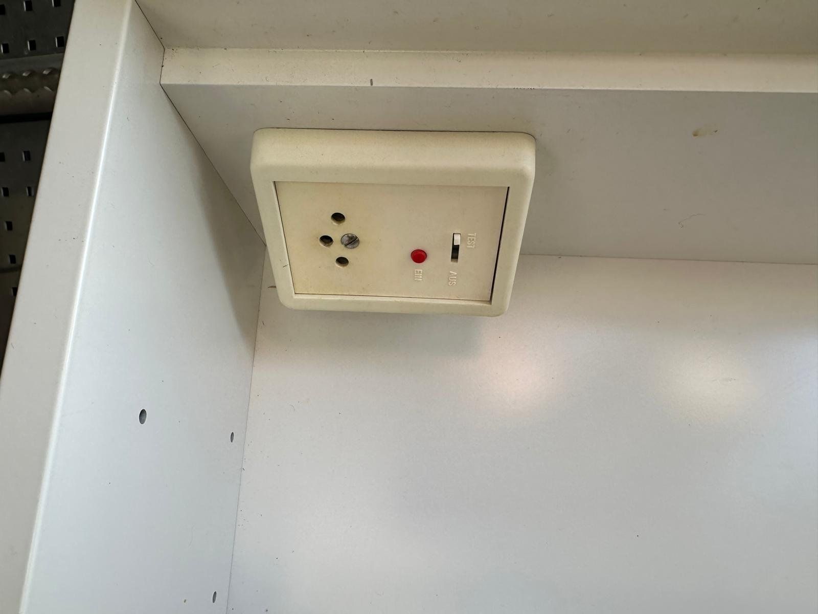 Schneider Armadietti a specchio: Spiegelschrank Schneider – Usato da Spreitenbach venduto da Space_X 7