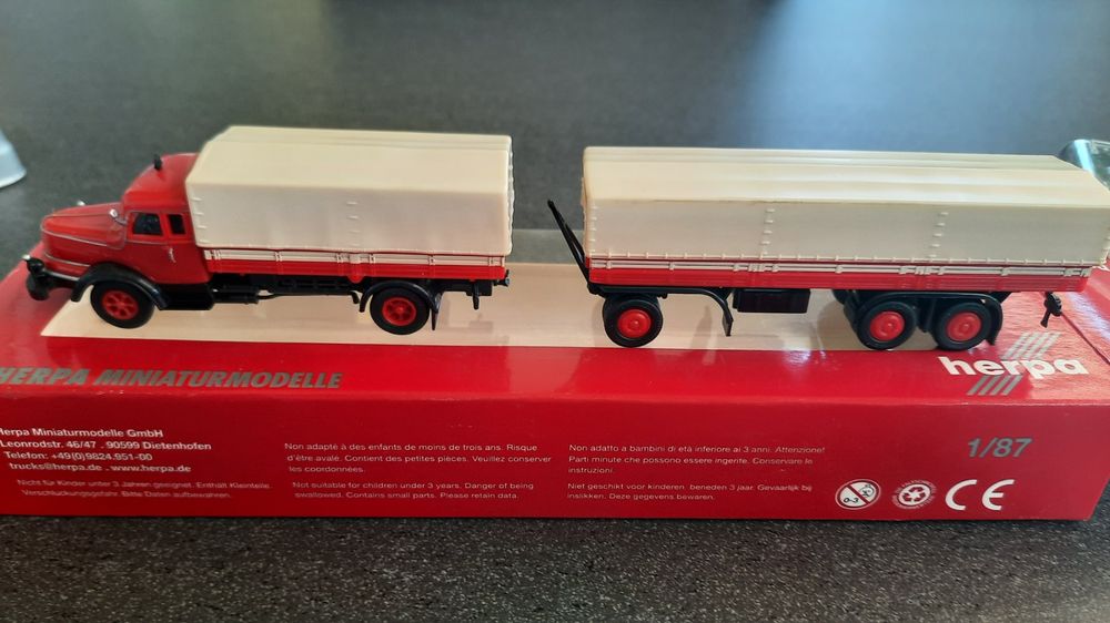 Herpa 308021 Ford Transconti Planen-Hängerzug – Maßstabsmodell 1:87, Sammlerstück