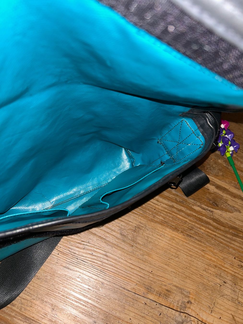 Freitag Taschen: Freitag F41 – Gebraucht aus Safenwil von 2hand_aber_wertvoll 1
