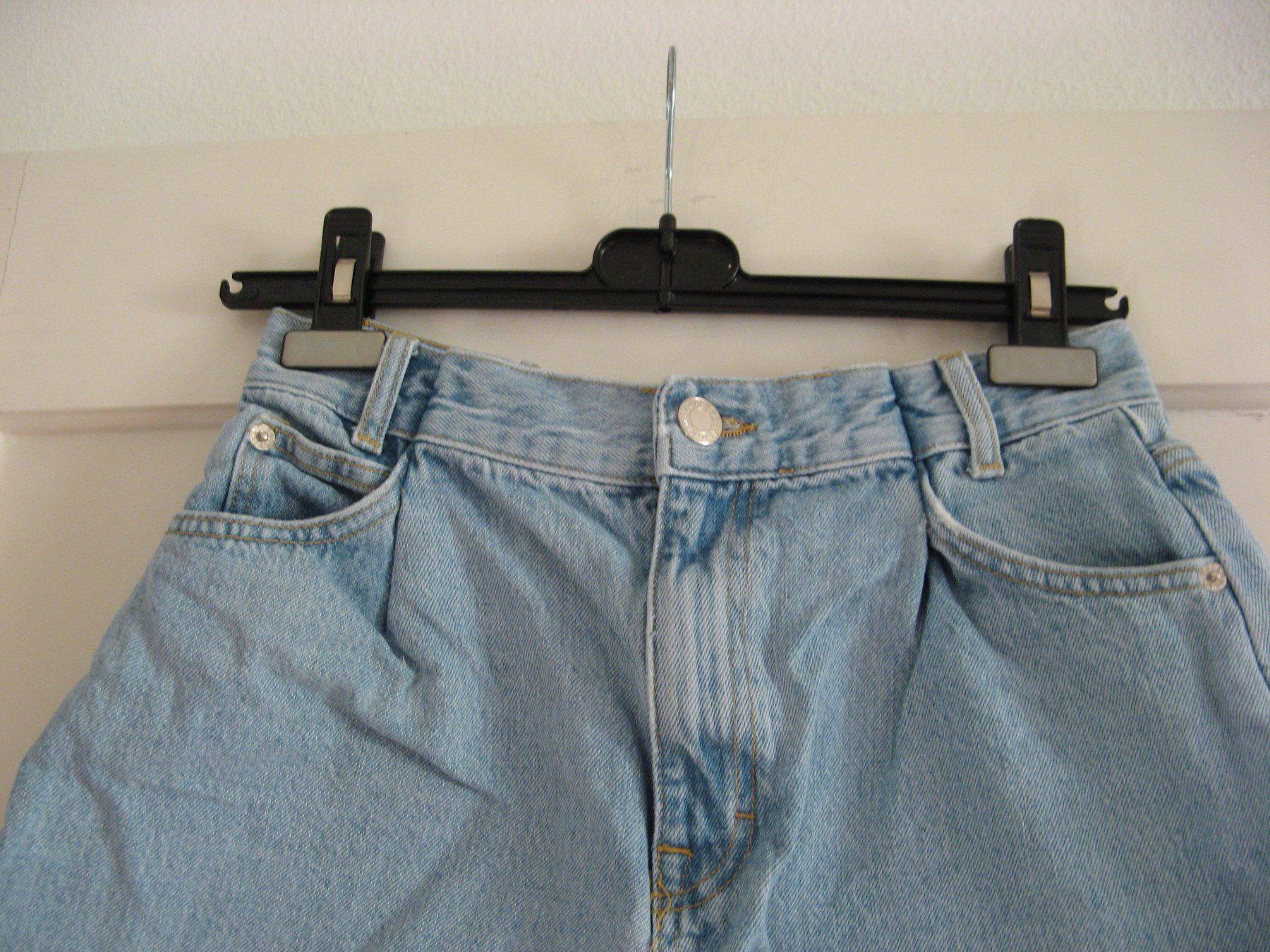 Pull&Bear Pantaloni: Jeans Shorts von Pull & Bear Gr. 36 – Usato da Zürich venduto da apil 1