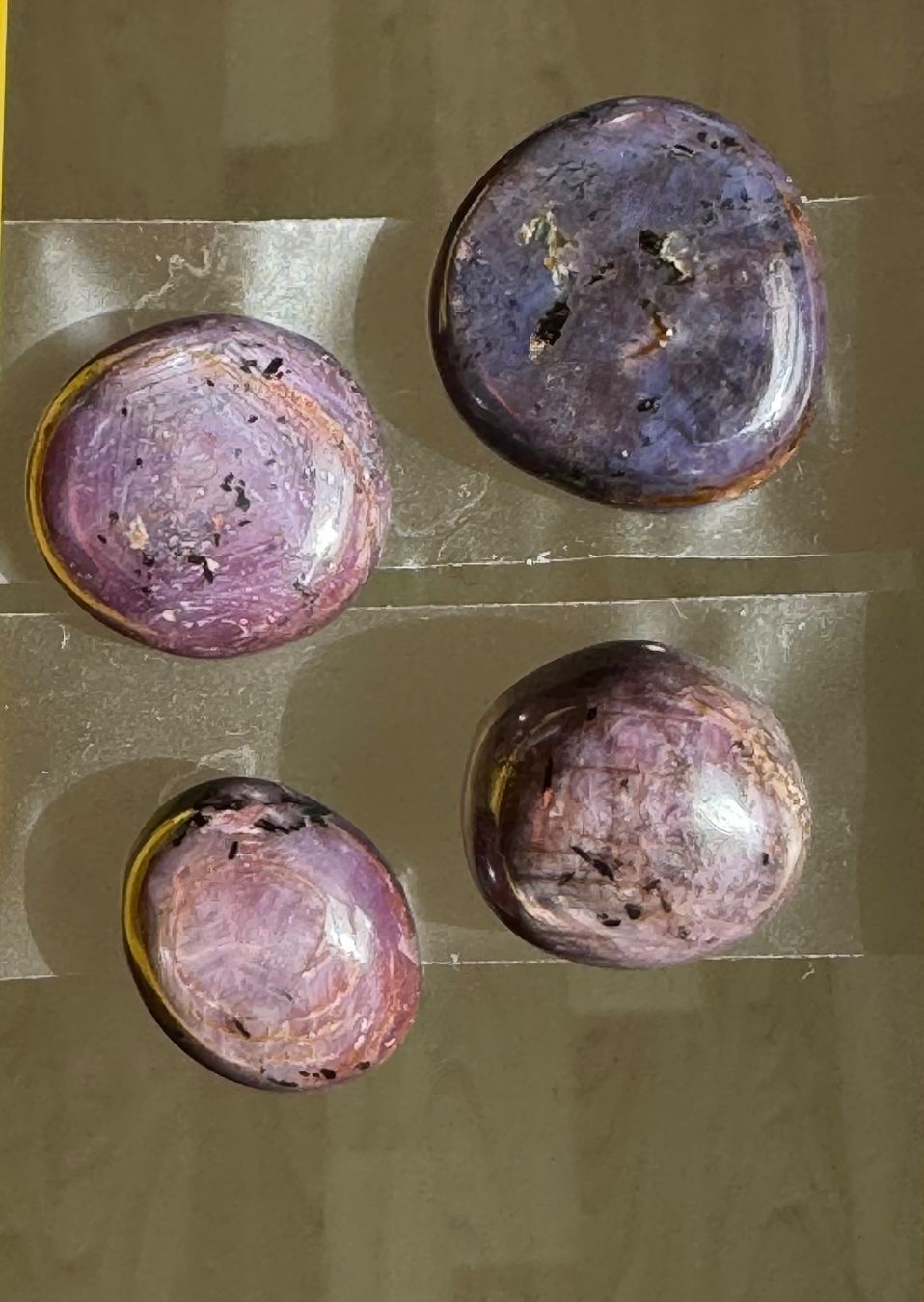 Pietre preziose: Stern Rubin 4Stk   wunderschön ECHT – Nuovo e nell'imballaggio originale da Leuggern venduto da gemshow 3