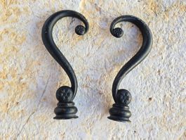 Zwei Haken-Endstuecke Jugendstil 2x 1.7cm Durchmesser neu
