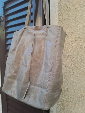 Borsa in pelle Braun Büffel grigio con tracolla
