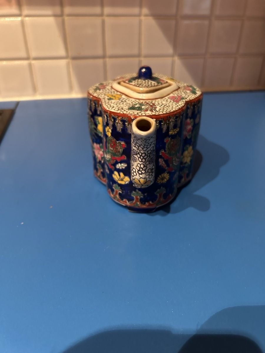 Teiere: Chinesische Kanne – Usato da Hochfelden venduto da larson27 1