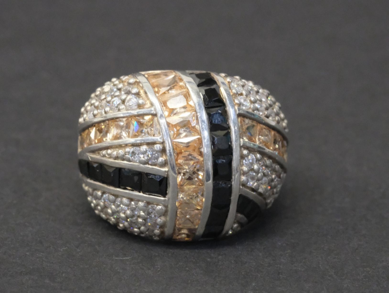 Thomas Sabo Anelli: Ring Silber mit Zirkonia und schwarzem Stein  – Usato da Dietikon venduto da Kaska2020