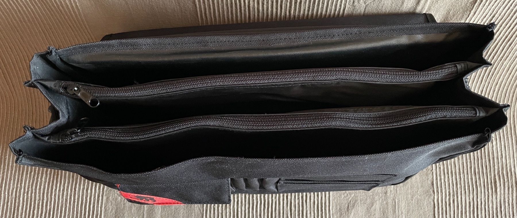 Valigie & Borse: Laptoptasche schwarz neu mit Berner Logo, Dokumententasche – Nuovo (secondo la descrizione) da Bern venduto da Chraebu2 9