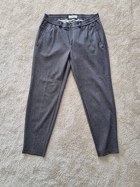 Brax Pantaloni: Hose "Brax" Chino Gr. 36/32 – Nuovo (secondo la descrizione) da Neunkirch venduto da shrooms