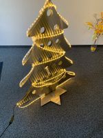 LED Weihnachtsbaum Edelstahl Design Höhe122 cm UNIKAT