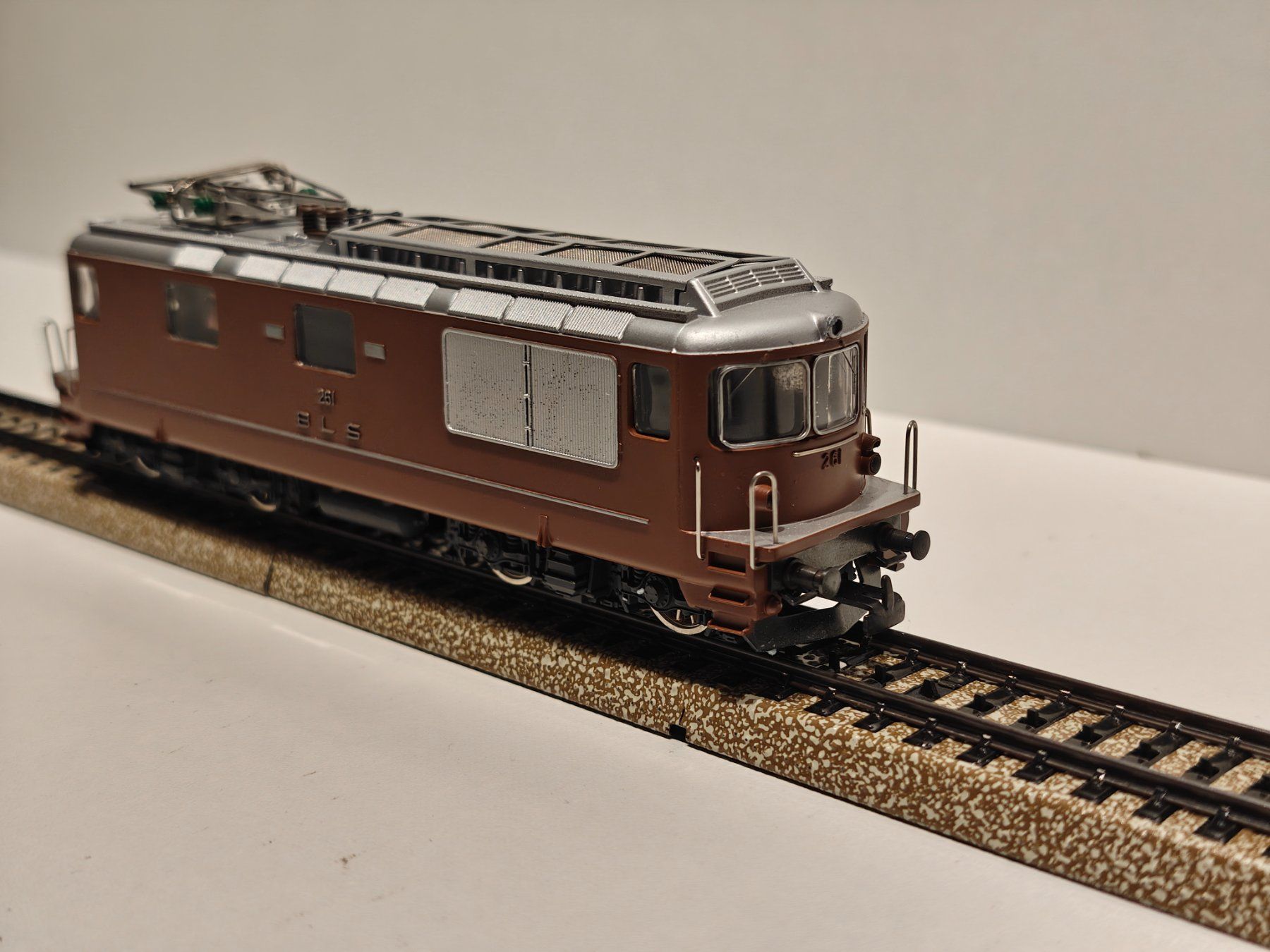 Hag Modellini di ferrovie: Hag Nr. 180 Re 4/4 BLS – Usato da Braunau venduto da Homersimpson 4