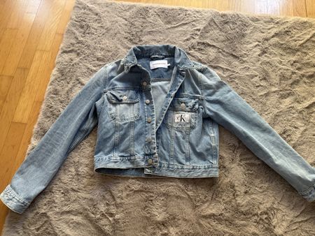 Calvin Klein Jeans Jacke / Neuwertiger Zustand