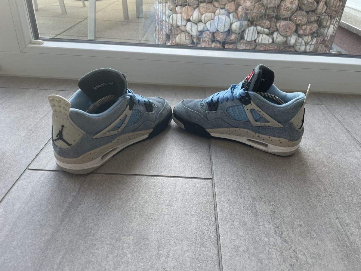 Jordan Scarpe da uomo: Jordan 4 – Usato da Dompierre FR venduto da matmath 4
