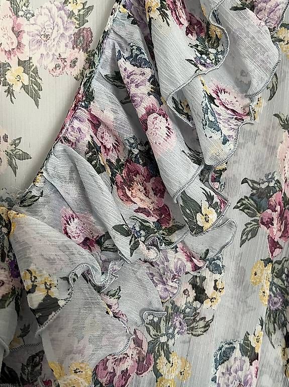 Vestiti: Blumen Kleid von Zara, Gr. M – Usato da Zürich venduto da Imaime 2