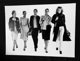 Foto 80er Jahre Uniformen by Carven der Air Inter