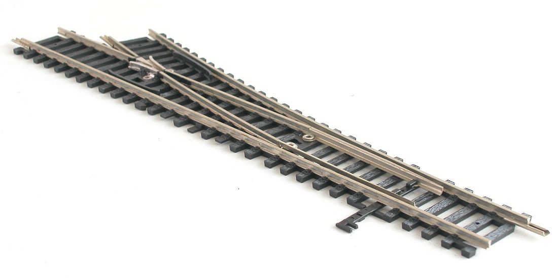 Roco Modellini di ferrovie: Roco Weiche 4537 rechts Spur H0 – Nuovo (secondo la descrizione) da Oberwil BL venduto da Klang