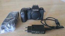 Fujifilm X-S20 body