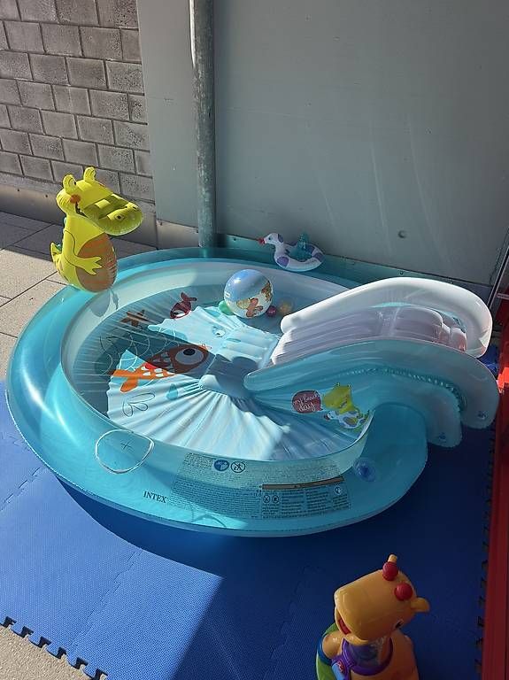 Piscines: Kleinkinder Pool – D'occasion à Steffisburg par kaltrina8