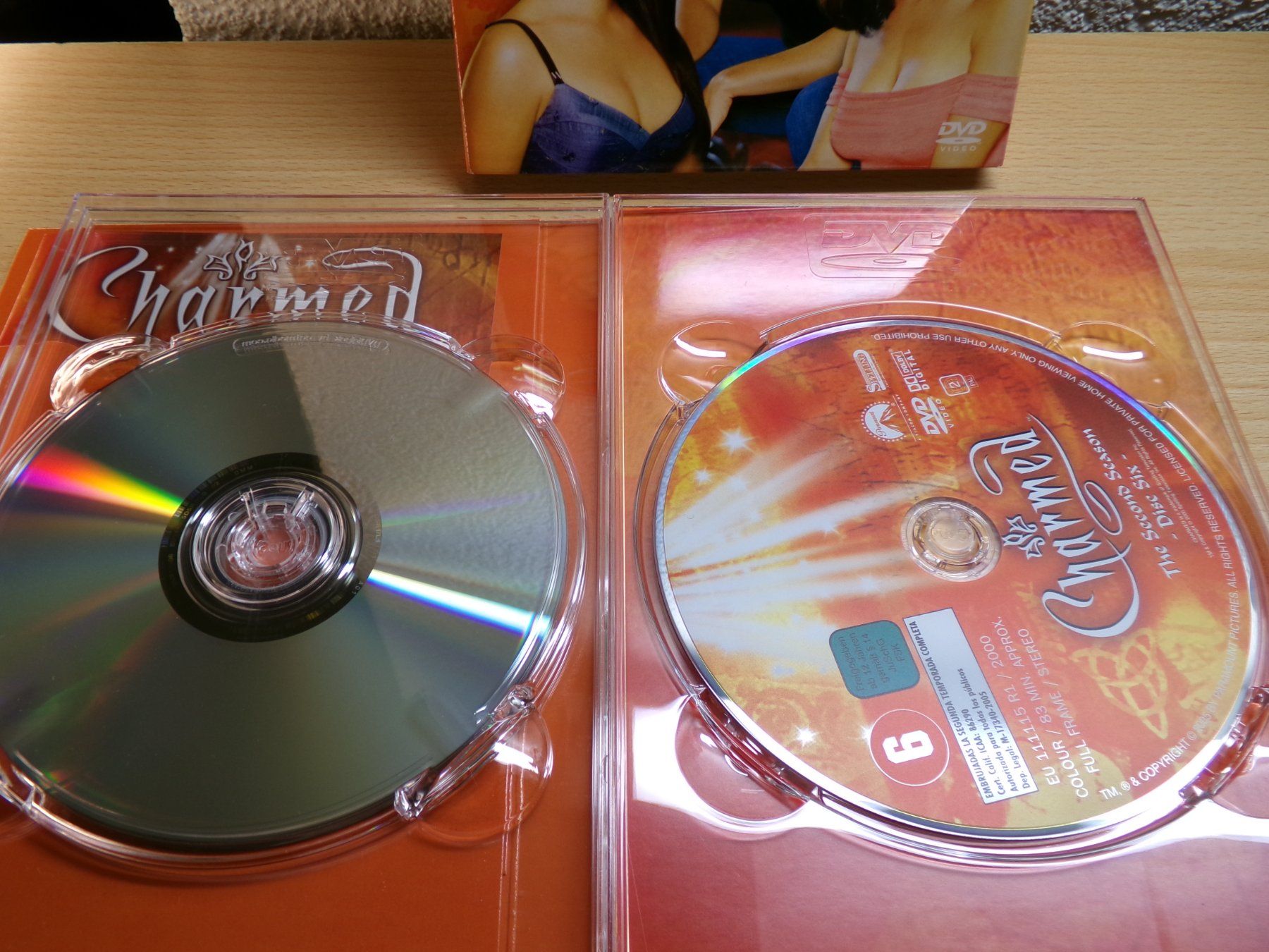 Tutti i DVDs: Charmed Staffel 2.2 – Usato da Hombrechtikon venduto da Maloev17 4
