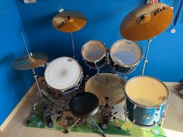 Tama Imperialstar Drum Set inkl. Paiste Becken, gut erhalten