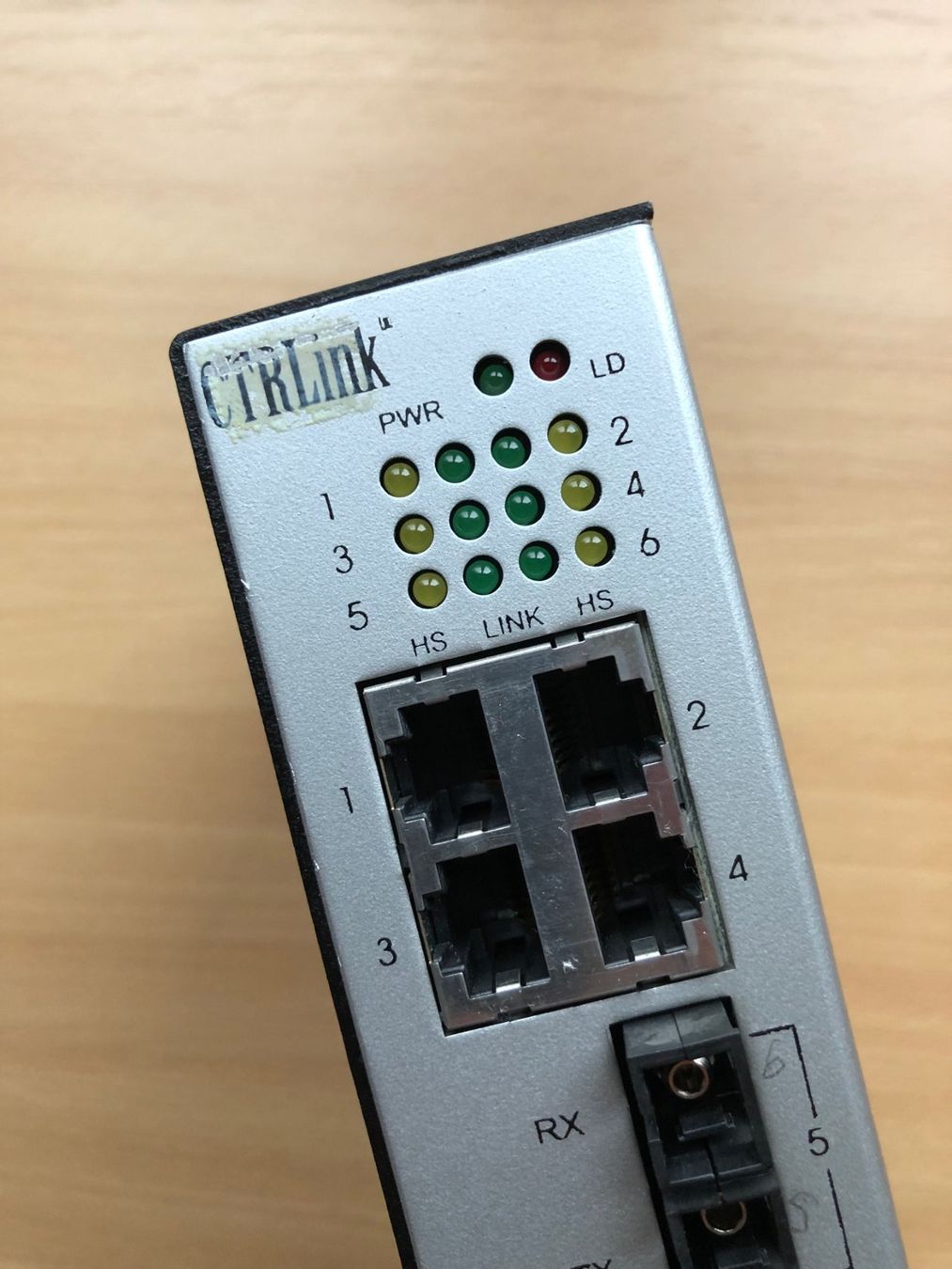 Hub & Switch: CTRLink Skorpion-Switch EIS6-100T-FCS – Usato da Buchs SG venduto da Handyman77 5