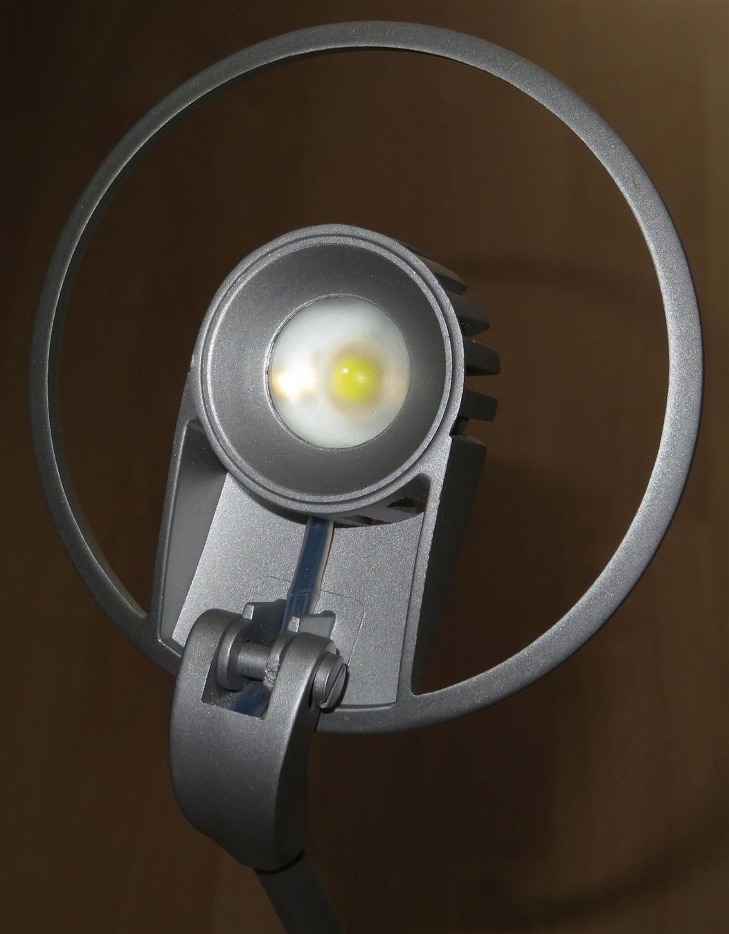 Lampade: LED Tischleuchte Energiespar Tischlampe – Usato da Oberriet SG venduto da ganesh435 4