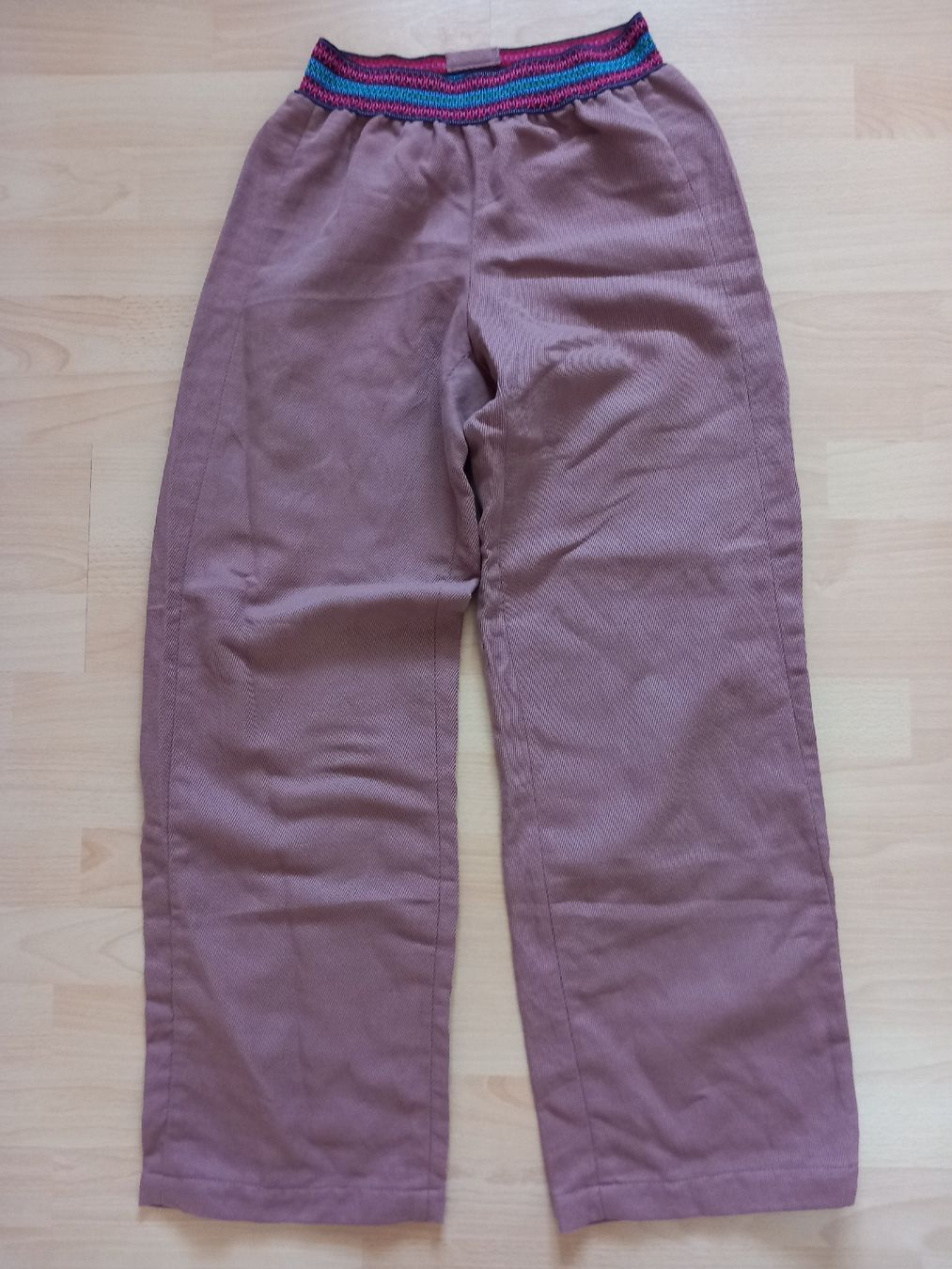 Pantaloni: Pantalon ample marron Taille S – Usato da Faoug venduto da per_kp6r