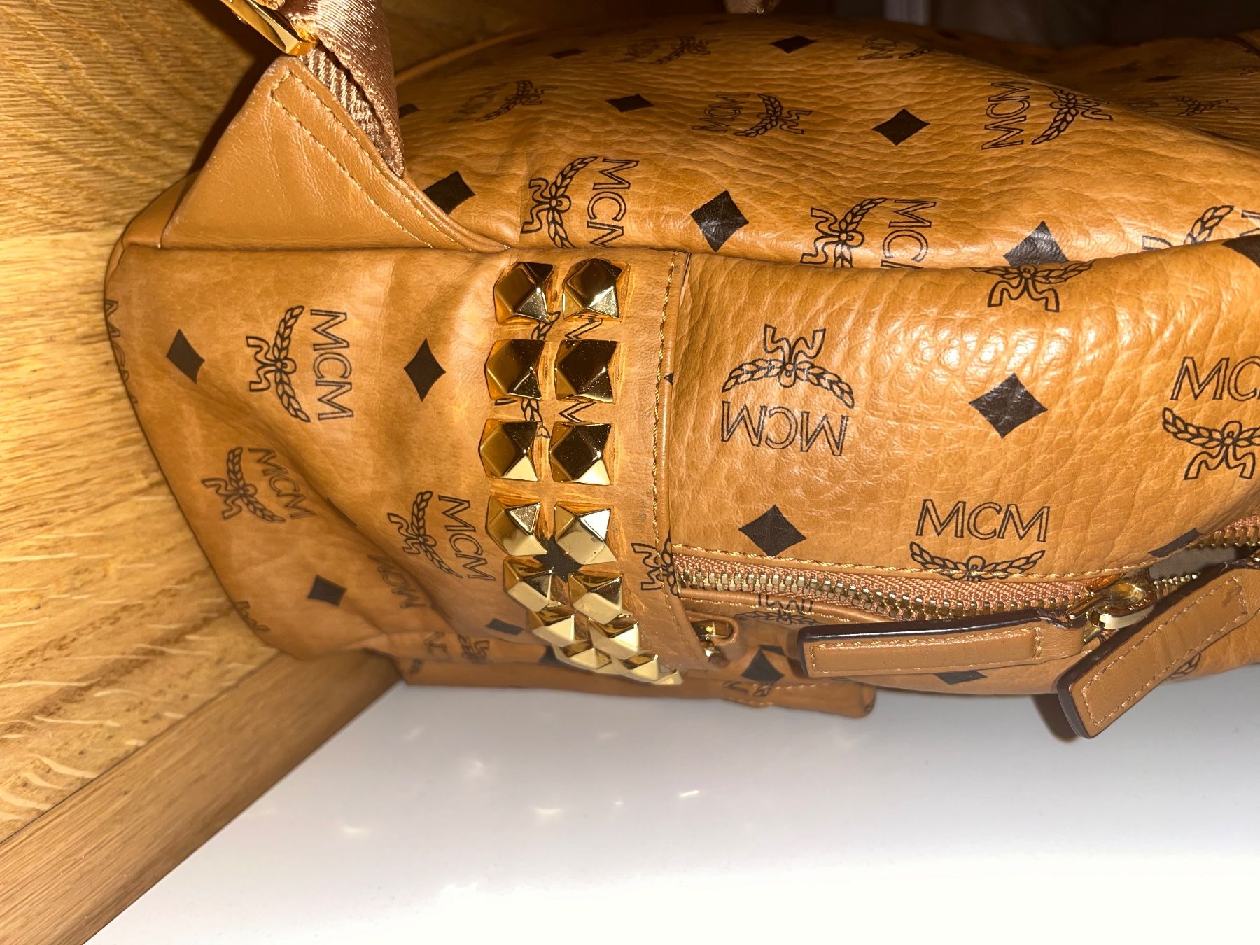 Mcm Zaini: MCM Rucksack – Nuovo (secondo la descrizione) da Uznach venduto da le-ma-di- 3