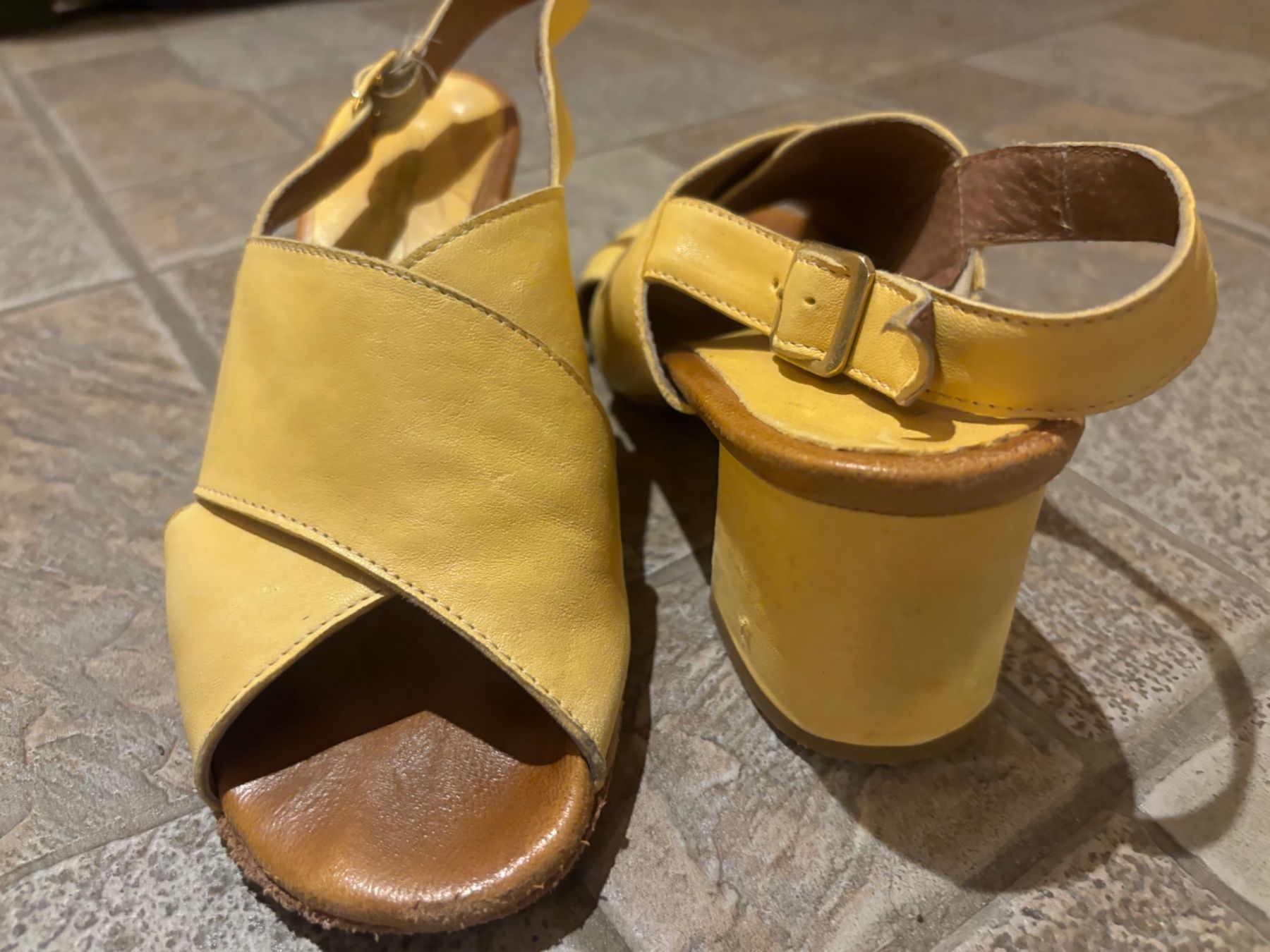 Damenschuhe: 37_natural very soft leather_made in Italy – Gebraucht aus St-George von elena27 4
