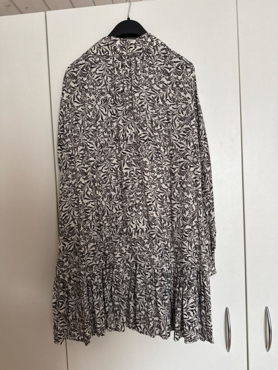 H&M Vestiti: Viskosekleid von H & M - neu! – Nuovo (secondo la descrizione) da Geuensee venduto da Gagisi 3