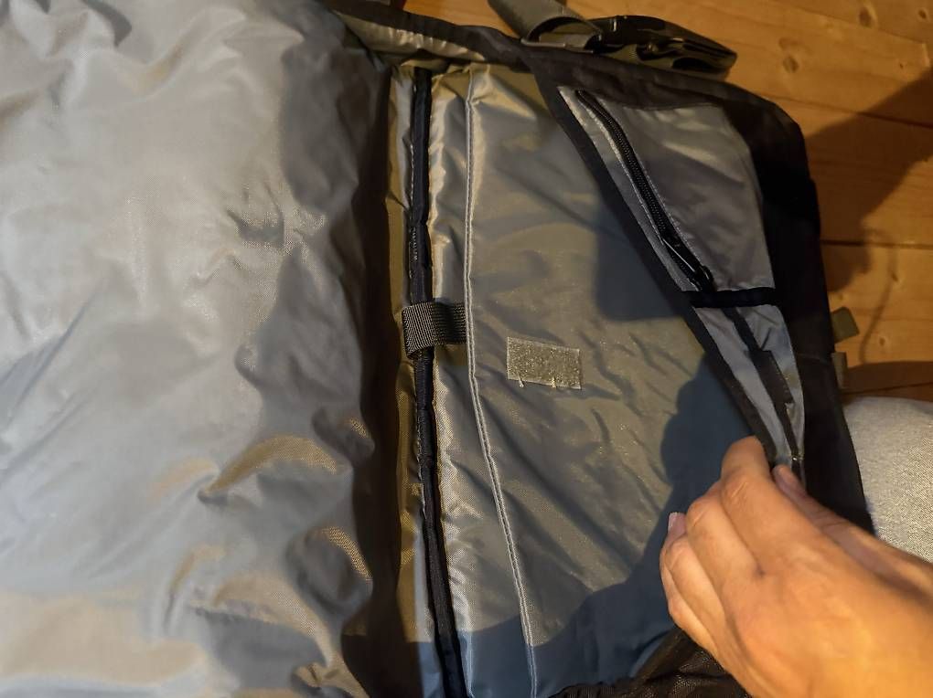 Taschen: Laptop Tasche Dakine – Gebraucht aus Alchenflüh von Zinaida1985 1