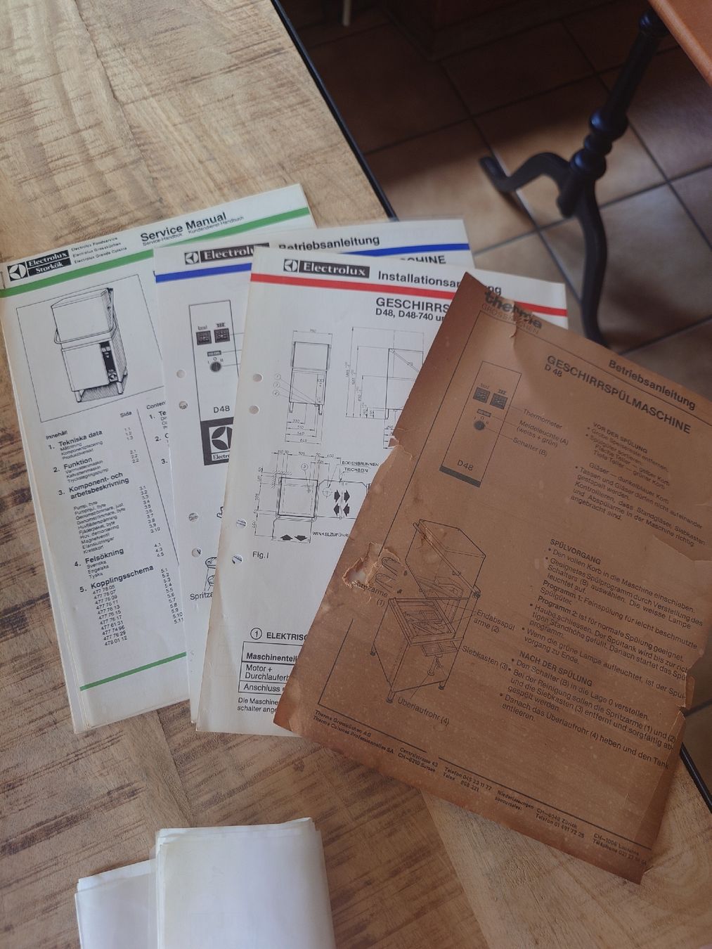 Lavastoviglie: Geschirrspulmaschine Elektrolux D48J,  – Usato da Hauenstein venduto da benin02 1