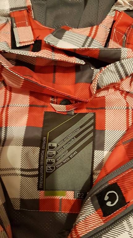 Vestes & Manteaux: Jacke 122  – D'occasion à Binningen par lunge20 1