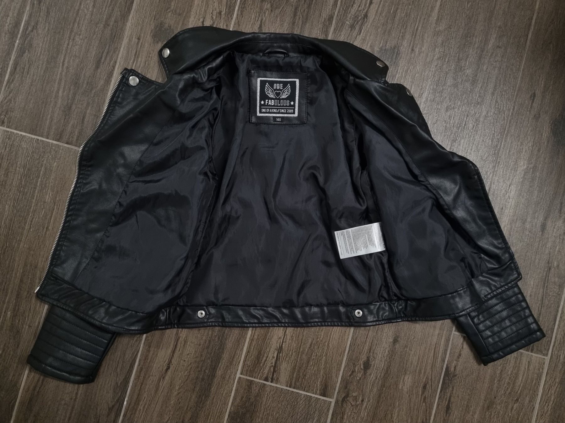C&A Giacche & Cappotti: Mädchen Bikerjacke Gr. 140 – Usato da Wiesendangen venduto da kauftipp 1