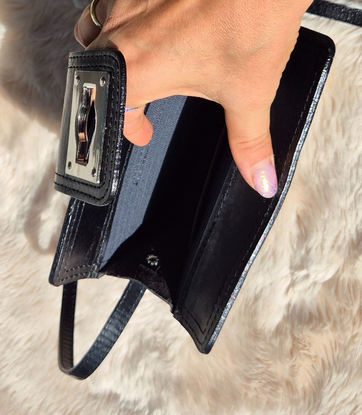 Taschen für Damen: LEDERTASCHE LEDER TASCHE SCHWARZ MINI CLUTCH BASIC,  TOP – Gebraucht aus Elsau von the-colorful-side 8