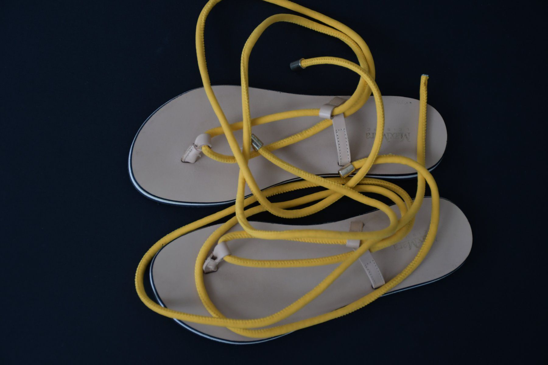 Max Mara Scarpe da donna: wie neu Sandalen Max Mara gr.40 – Usato da Nuglar venduto da Korsika2