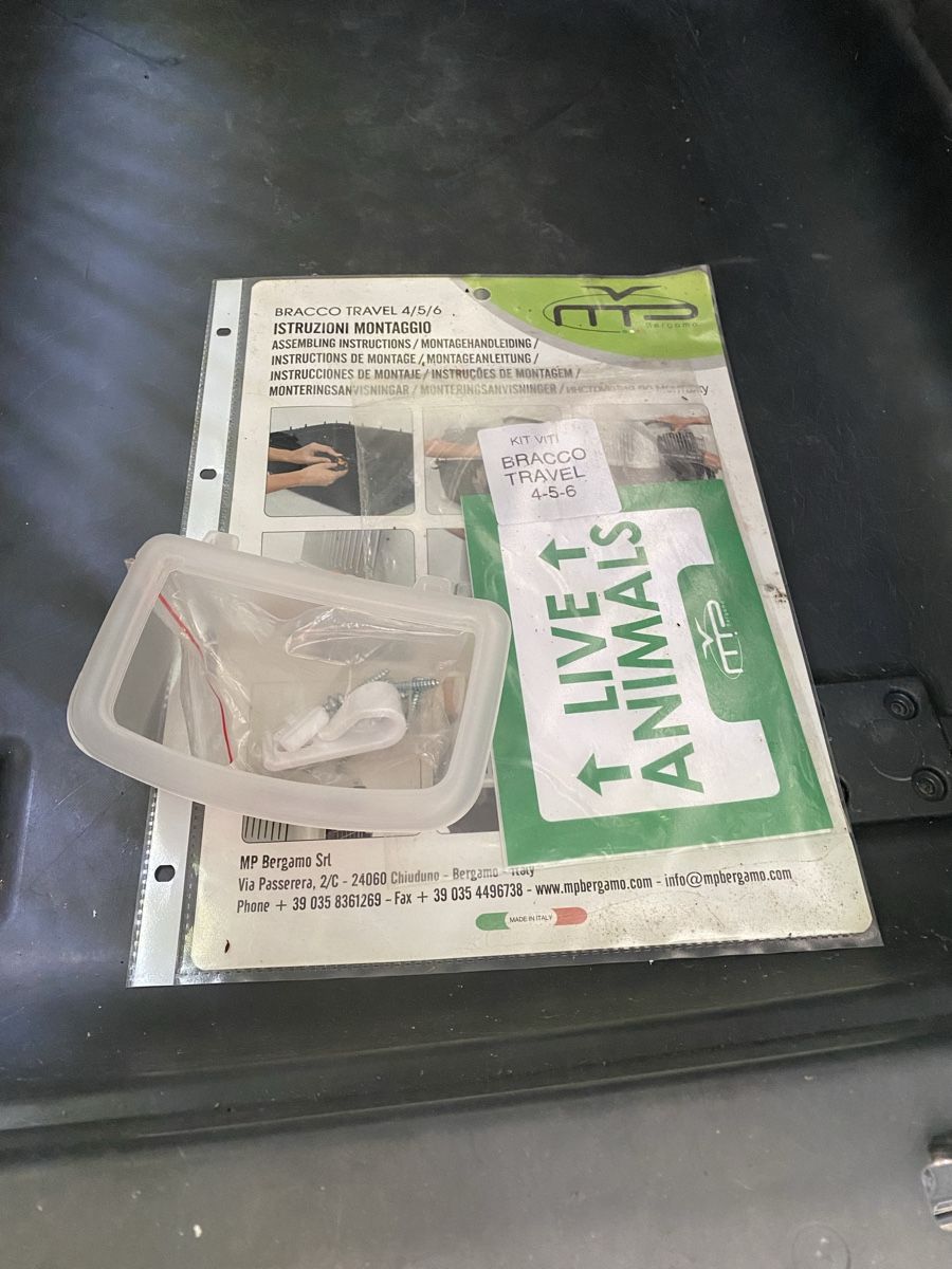 Gabbie, trasporto & Sicurezza: Hundebox Transportbox grau Grösse L  – Usato da Merligen venduto da shalimar64 6