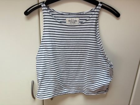 Abercrombie & Fitch Crop Top size L