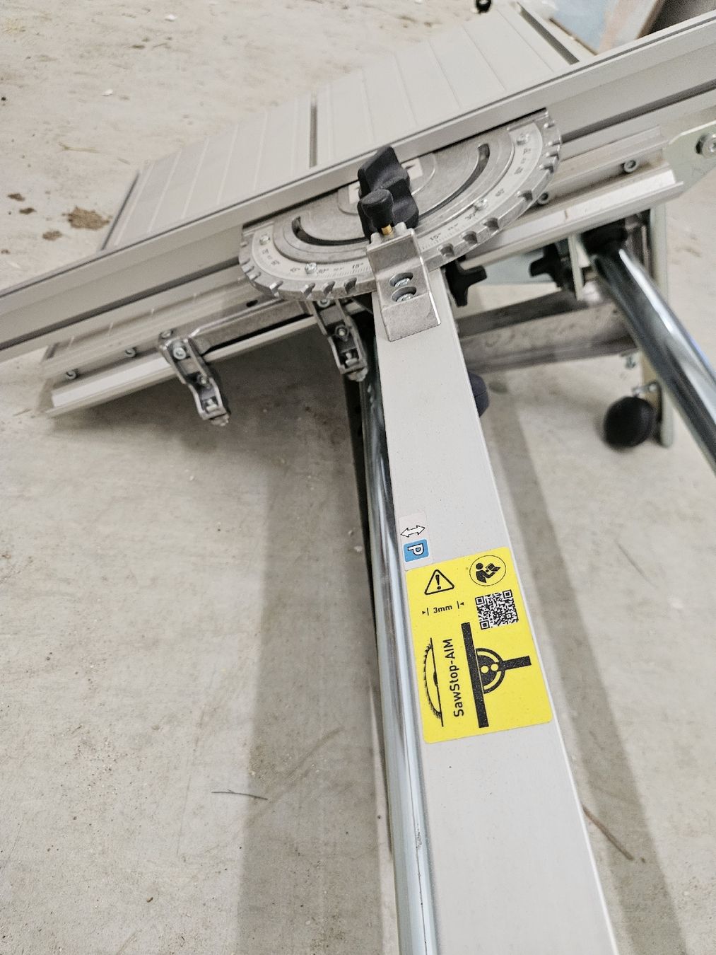 Festool Sägen: Festool TKS 80 EBS Schiebeschlitten – Neu und originalverpackt aus Rotkreuz von korni92 1