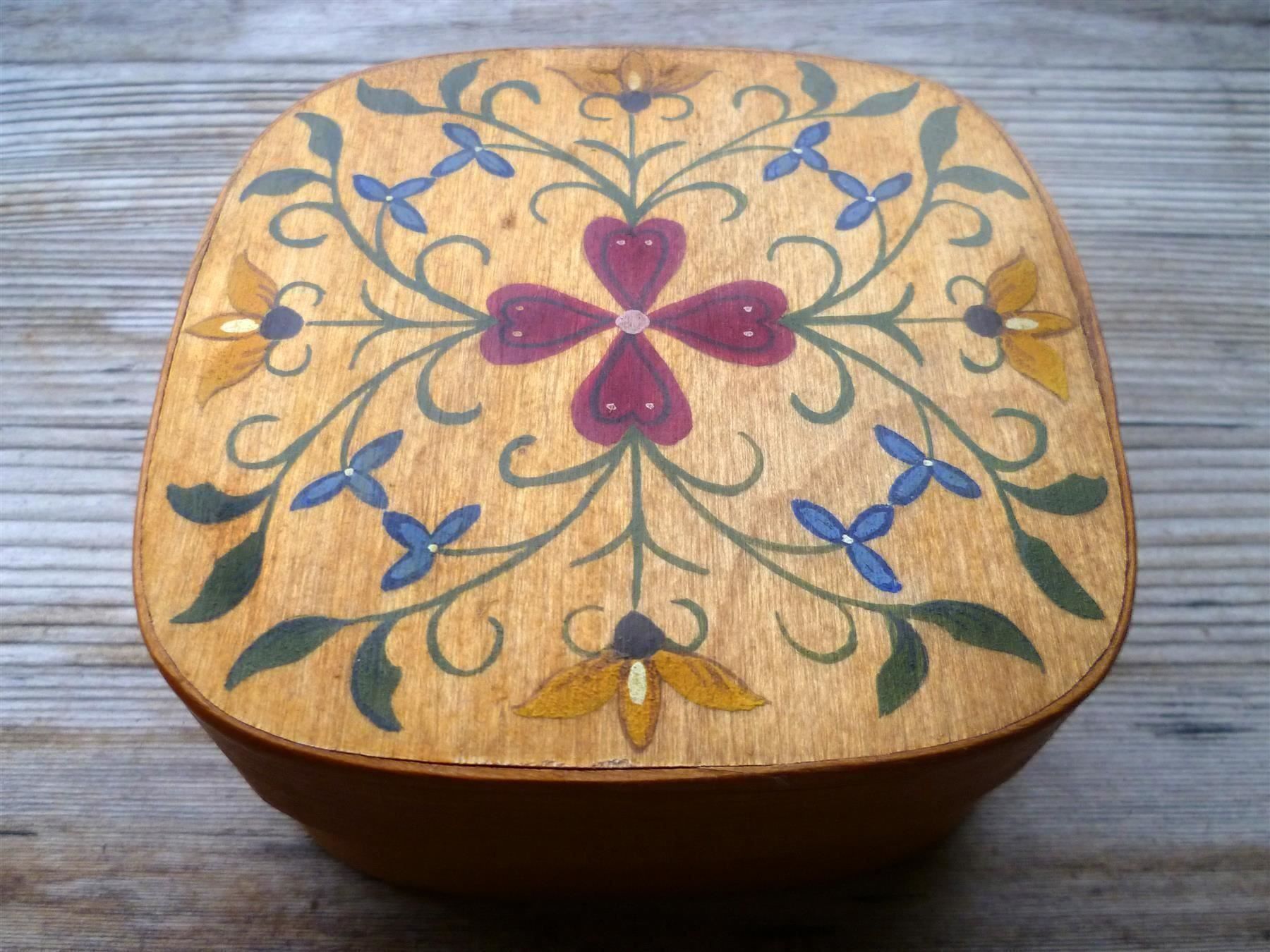 Articoli in legno: Holz - Spanschachtel – Usato da Aarau venduto da Rdodger