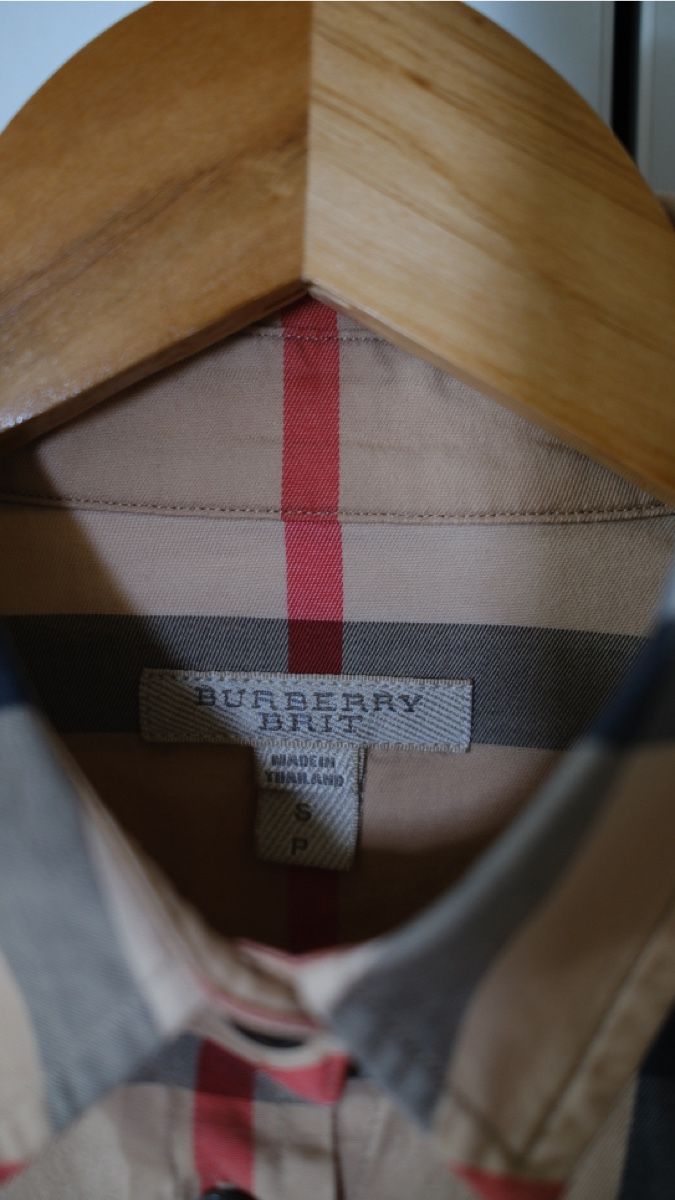Burberry Camicette: Burberry Checked Shirt – Nuovo (secondo la descrizione) da Schliern b. Köniz venduto da naz_jg6s 1