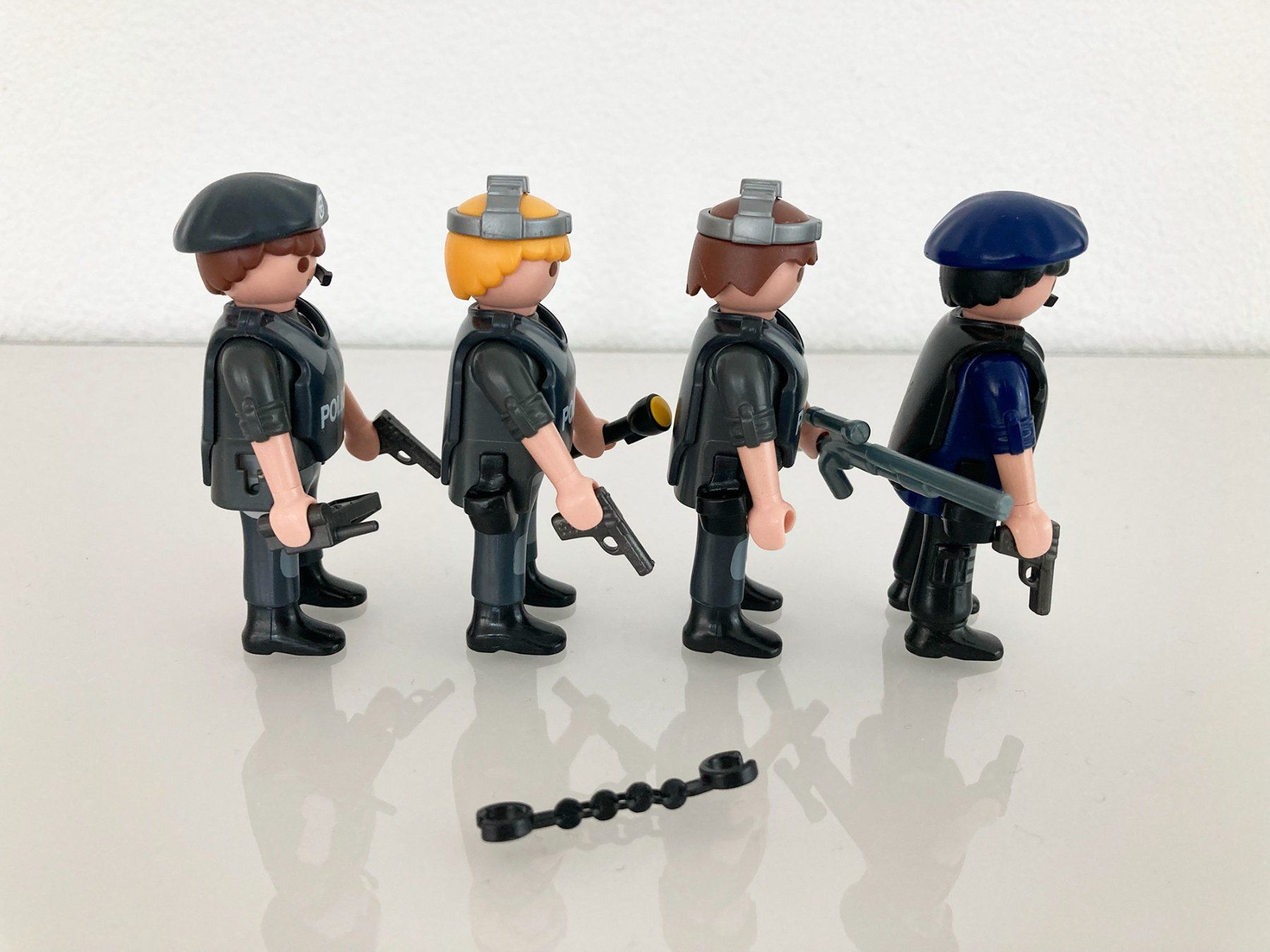 Playmobil Spielzeuge: Playmobil Police Polizei Special Forces Unit – Gebraucht aus Lausanne von  2