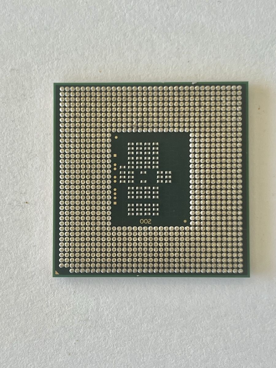 Intel Schede madri: Processeur Intel Core i7-720QM - Parfait pour upgrade! – Usato da Chavornay venduto da MD_77 1